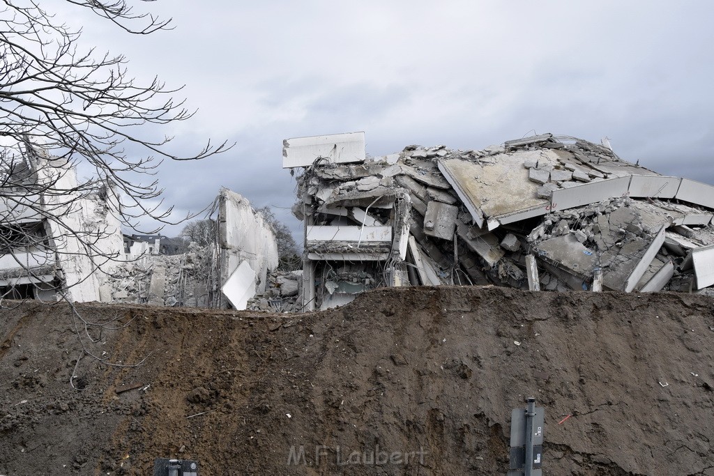 Sprengung Bonn Center in Bonn P257.JPG - Miklos Laubert